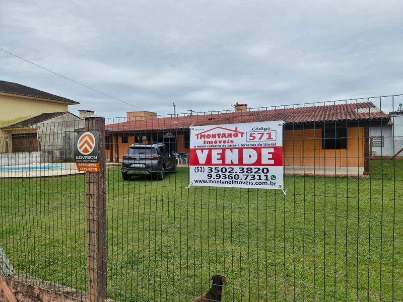 Casa com 650m de terreno, 5 dormitórios e piscina na Zona Norte: 1ª foto da galeria de imagens do imóvel