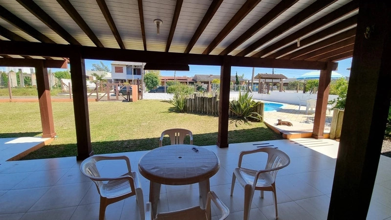 Casa com 650m de terreno, 5 dormitórios e piscina na Zona Norte: 8ª foto da galeria de imagens do imóvel