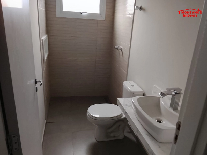 Casa com 3 dormitórios: 8ª foto da galeria de imagens do imóvel
