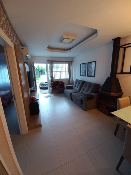 Casa com 3 dormitórios e piscina a 100m da praia no bairro Zona Norte: 7ª foto da galeria de imagens do imóvel