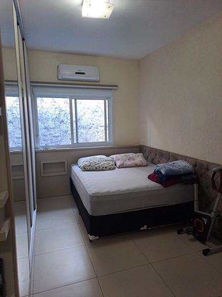 Casa com 3 dormitórios e piscina a 100m da praia no bairro Zona Norte: 4ª foto da galeria de imagens do imóvel