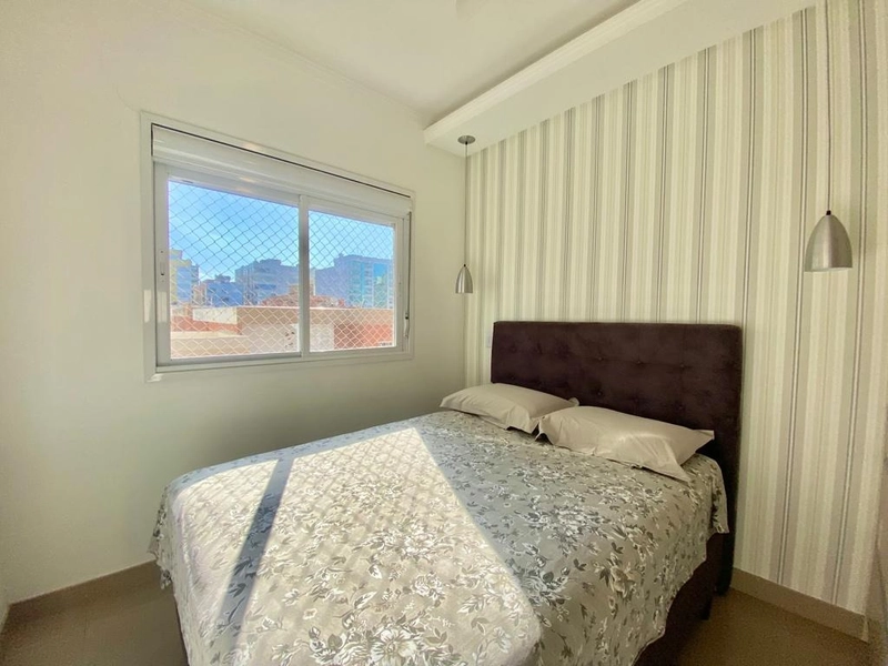 Apartamento com 2 dormitórios a uma quadra da praia: 10ª foto da galeria de imagens do imóvel