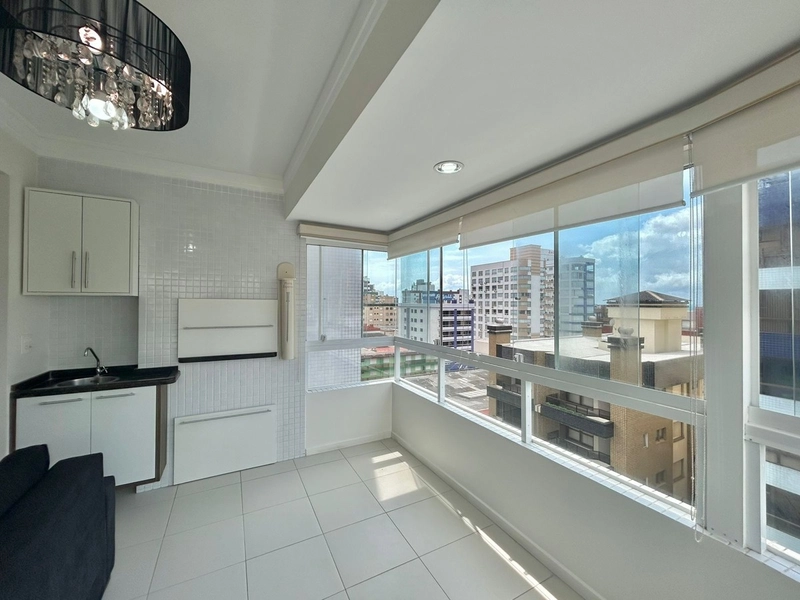 Apartamento mobiliado com 3 dormitórios no Centro: 7ª foto da galeria de imagens do imóvel