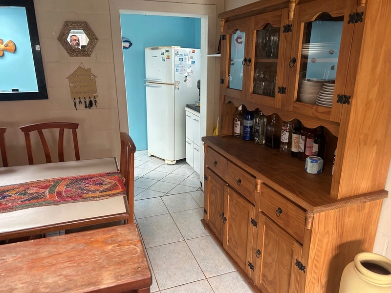 Casa com 4 dormitórios a 2 quadras do mar: 10ª foto da galeria de imagens do imóvel