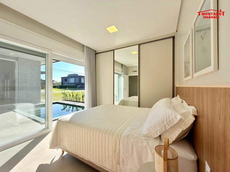 Casa de alto padrão com 4 suítes no condomínio Costa Serena: 14ª foto da galeria de imagens do imóvel