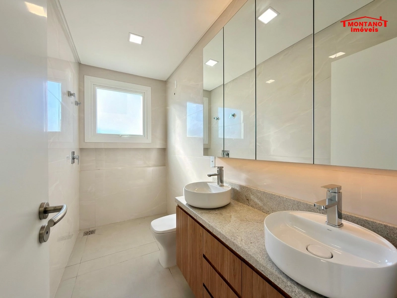 Casa de alto padrão com 4 suítes no condomínio Costa Serena: 7ª foto da galeria de imagens do imóvel