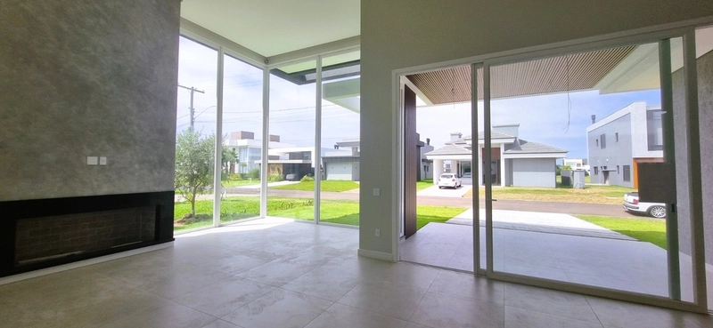 Casa de alto padrão com 4 suítes no condomínio Costa Serena: 5ª foto da galeria de imagens do imóvel