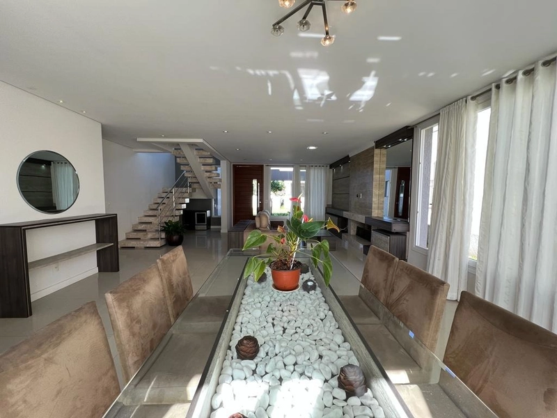 Casa mobiliada com 4 suítes no condomínio Dubai: 14ª foto da galeria de imagens do imóvel