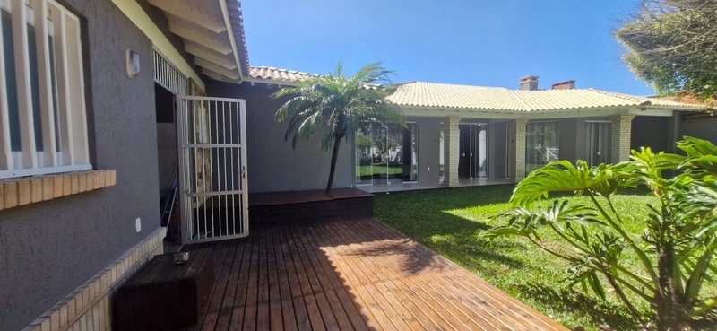 Casa de esquina com 3 dormitórios e área gourmet a 150m da praia: 21ª foto da galeria de imagens do imóvel