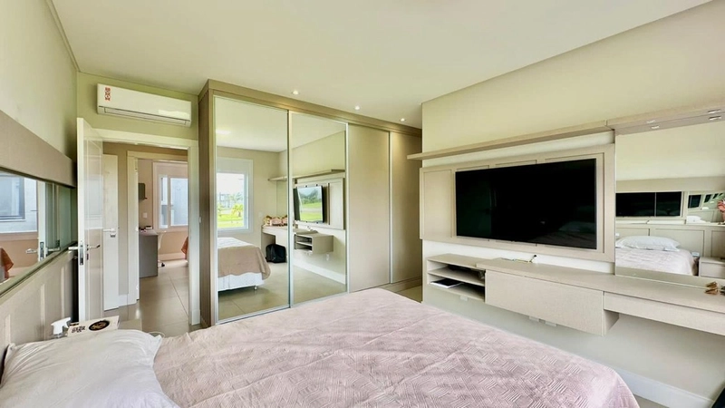 Casa mobiliada com 4 suítes no condomínio Dubai: 43ª foto da galeria de imagens do imóvel