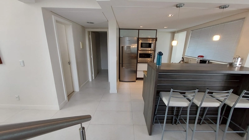 Casa com 4 dormitórios e piscina no condomínio Dubai: 43ª foto da galeria de imagens do imóvel