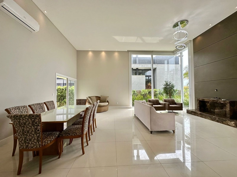 Casa com 4 suítes no condomínio Dubai: 14ª foto da galeria de imagens do imóvel