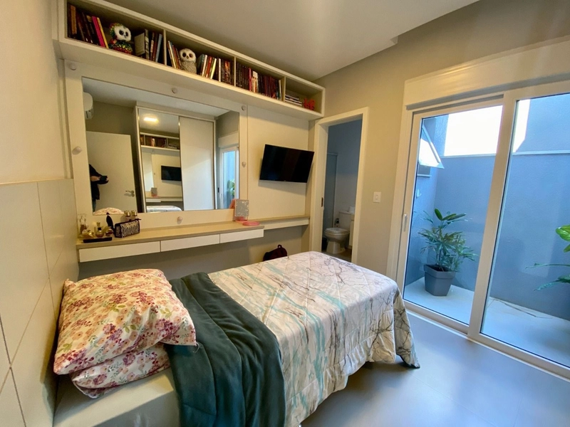 Casa com 4 suítes no condomínio Las Palmas: 25ª foto da galeria de imagens do imóvel