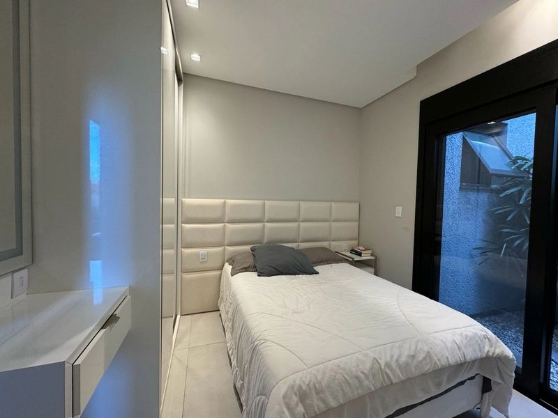 Casa com 4 suítes no condomínio Blue: 20ª foto da galeria de imagens do imóvel
