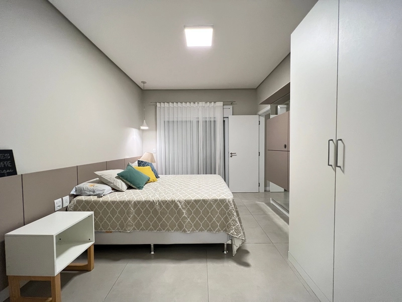 Casa com ótimo espaço e 4 suítes: 11ª foto da galeria de imagens do imóvel