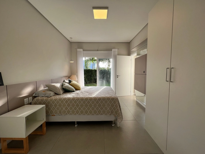 Casa com ótimo espaço e 4 suítes: 33ª foto da galeria de imagens do imóvel