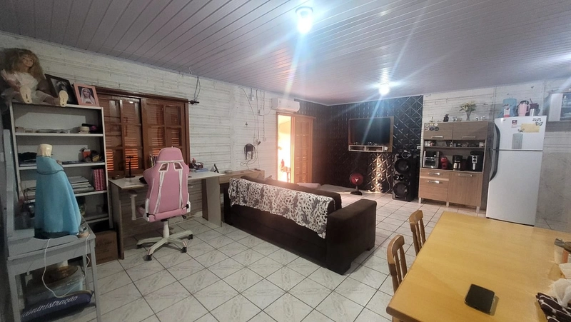 Casa com 2 dormitórios e pátio enorme na Zona Norte: 14ª foto da galeria de imagens do imóvel