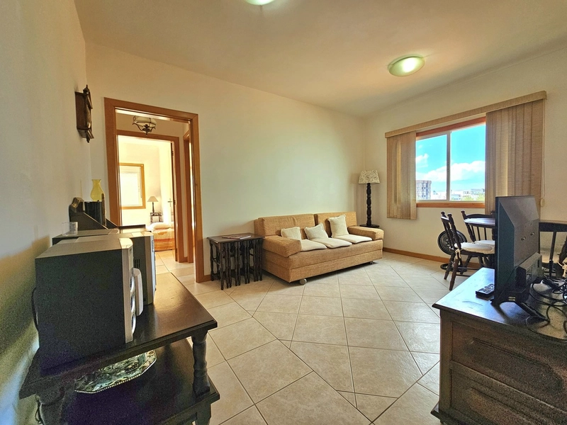 Apartamento com 2 dormitórios no centro a 4 quadras do mar: 18ª foto da galeria de imagens do imóvel