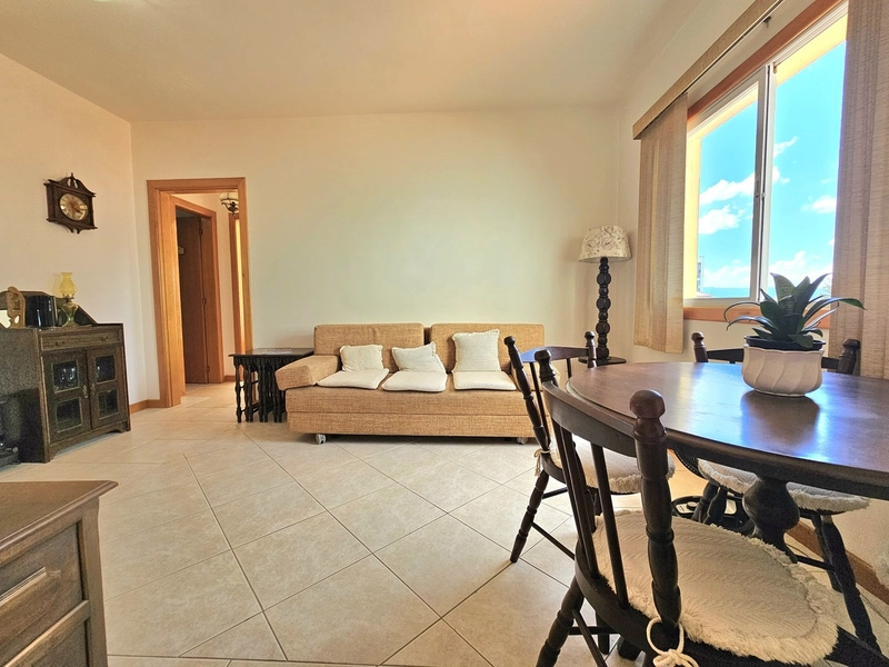 Apartamento com 2 dormitórios no centro a 4 quadras do mar: 16ª foto da galeria de imagens do imóvel