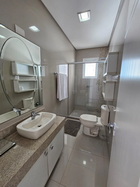 Mansão de luxo com 4 suítes e piscina aquecida no Enseada Lagos: 46ª foto da galeria de imagens do imóvel