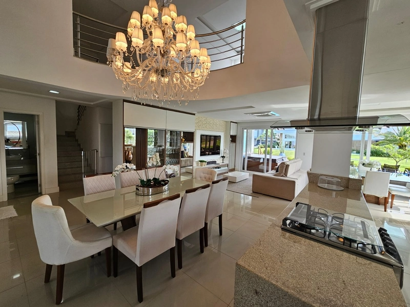 Mansão de luxo com 4 suítes e piscina aquecida no Enseada Lagos: 67ª foto da galeria de imagens do imóvel