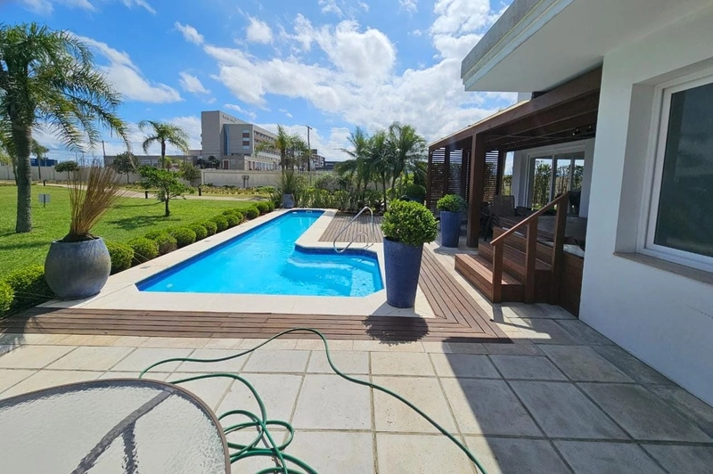 Mansão de luxo com 4 suítes e piscina aquecida no Enseada Lagos: 42ª foto da galeria de imagens do imóvel