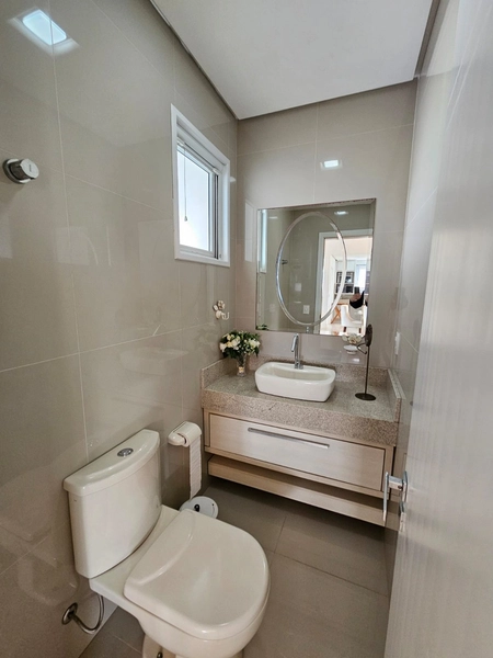 Mansão de luxo com 4 suítes e piscina aquecida no Enseada Lagos: 5ª foto da galeria de imagens do imóvel