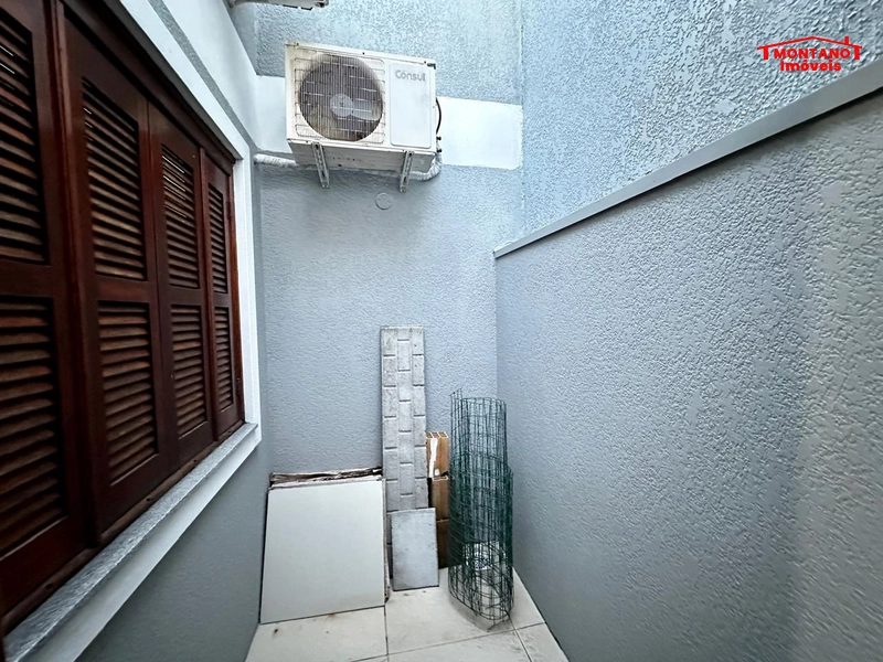 Casa de esquina a duas quadras do mar com 2 dormitórios: 22ª foto da galeria de imagens do imóvel
