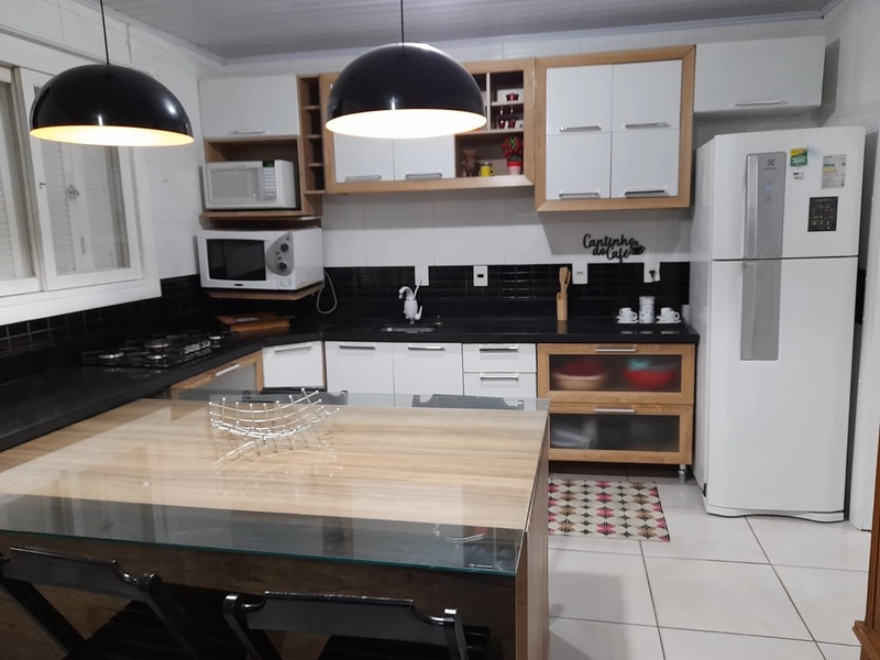Excelente casa 3 quartos sendo 1 suite ampla, com piscina em Capão: 8ª foto da galeria de imagens do imóvel