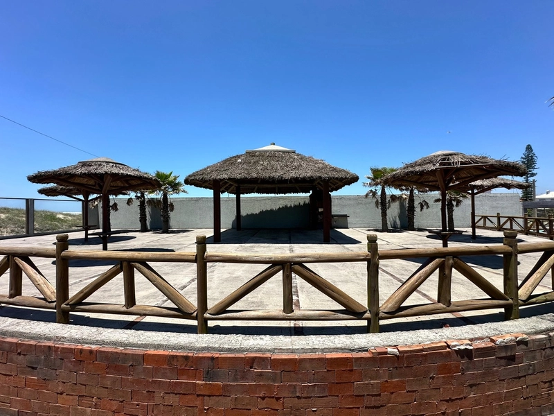 Casa em condomínio à beira mar com 2 dormitórios: 19ª foto da galeria de imagens do imóvel