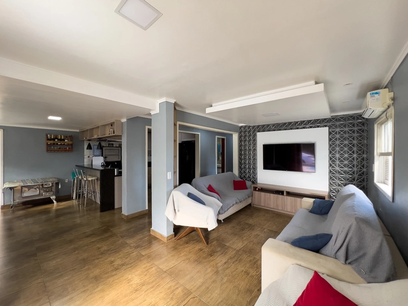 Casa de esquina mobiliada com 3 dormitórios na Zona Nova: 23ª foto da galeria de imagens do imóvel