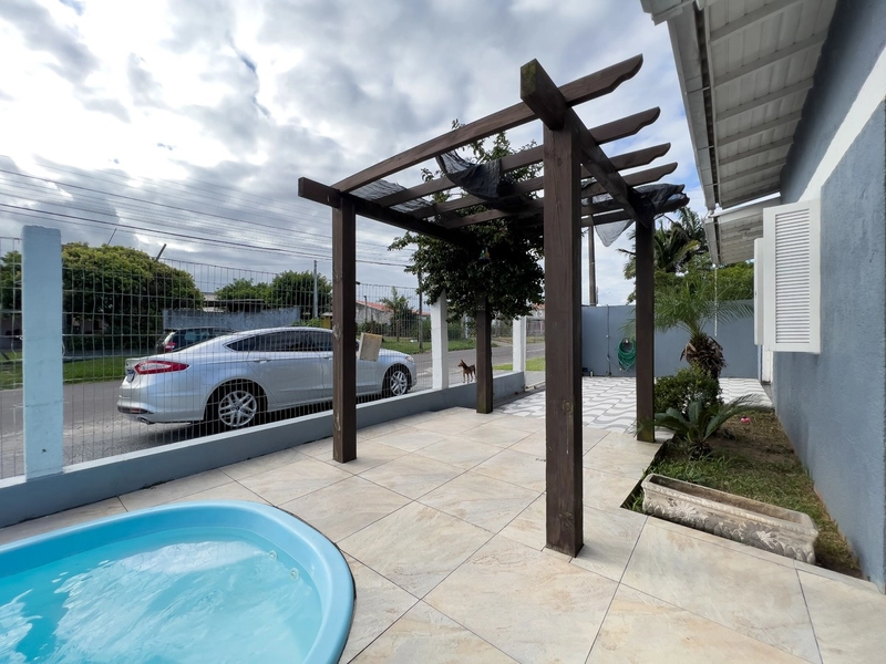 Casa de esquina mobiliada com 3 dormitórios na Zona Nova: 10ª foto da galeria de imagens do imóvel
