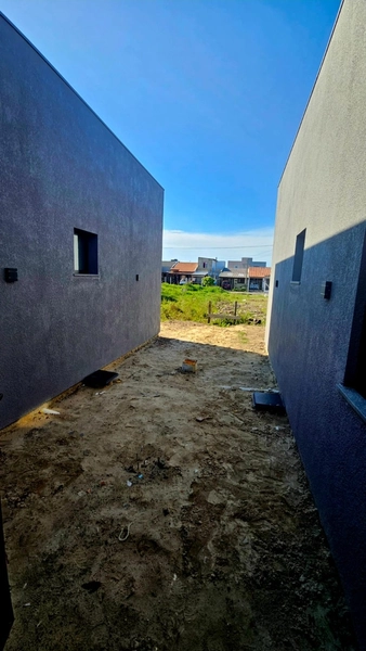 Casa de alto padrão com pé direito alto e dois dormitórios: 13ª foto da galeria de imagens do imóvel