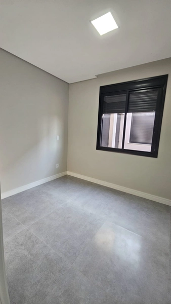 Casa de alto padrão com pé direito alto e dois dormitórios: 22ª foto da galeria de imagens do imóvel