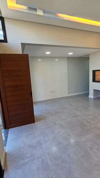 Casa de alto padrão com pé direito alto e dois dormitórios: 11ª foto da galeria de imagens do imóvel