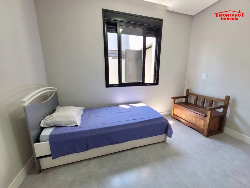 Casa de alto padrão com pé direito alto e dois dormitórios: 12ª foto da galeria de imagens do imóvel