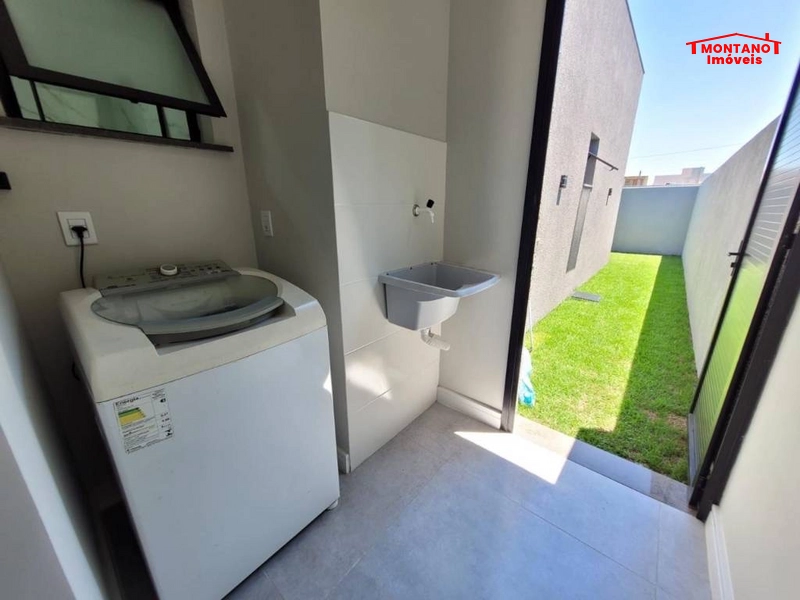 Casa de alto padrão com pé direito alto e dois dormitórios: 20ª foto da galeria de imagens do imóvel