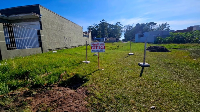 Terreno bem localizado: 1ª foto da galeria de imagens do imóvel