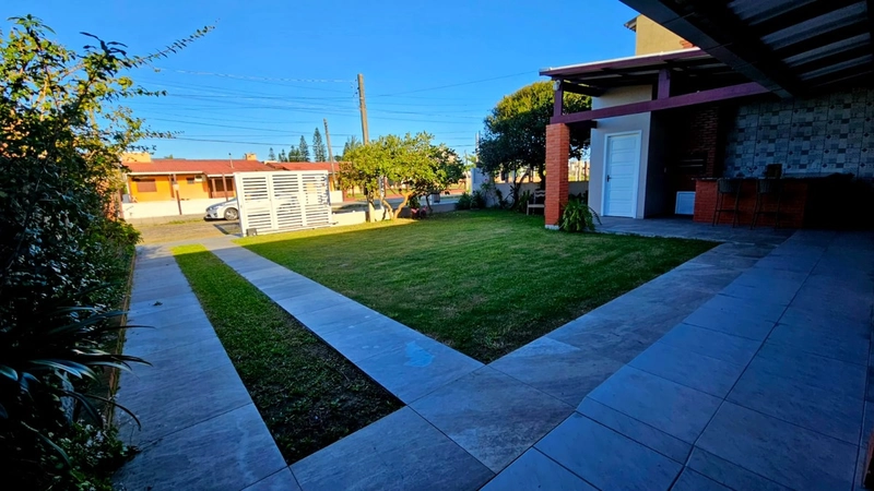 Casa com qualidade excepcional de 3 dormitórios e grande pátio!: 23ª foto da galeria de imagens do imóvel