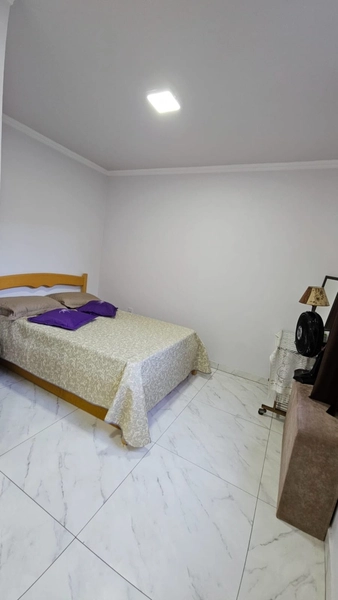 Casa com qualidade excepcional de 3 dormitórios e grande pátio!: 9ª foto da galeria de imagens do imóvel