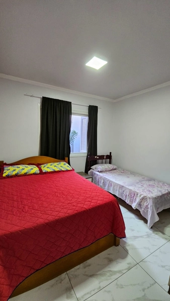 Casa com qualidade excepcional de 3 dormitórios e grande pátio!: 10ª foto da galeria de imagens do imóvel