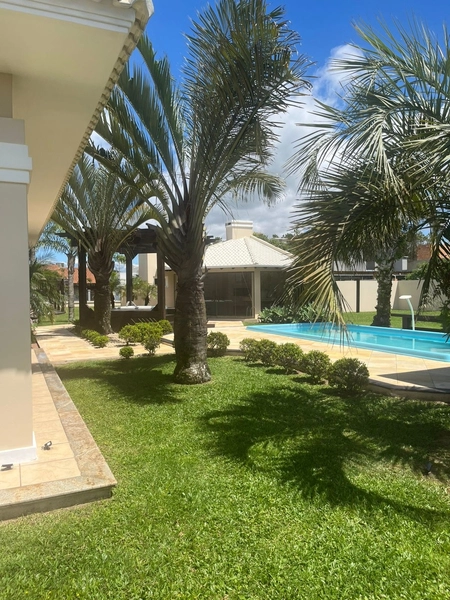 Casa de padrão inestimável com 3 Suítes, piscina e Jacuzzi: 34ª foto da galeria de imagens do imóvel