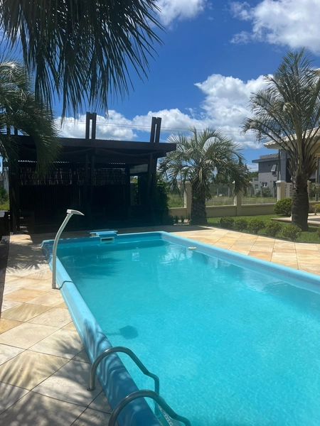 Casa de padrão inestimável com 3 Suítes, piscina e Jacuzzi: 23ª foto da galeria de imagens do imóvel