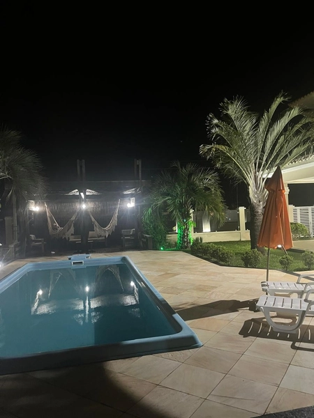 Casa de padrão inestimável com 3 Suítes, piscina e Jacuzzi: 61ª foto da galeria de imagens do imóvel