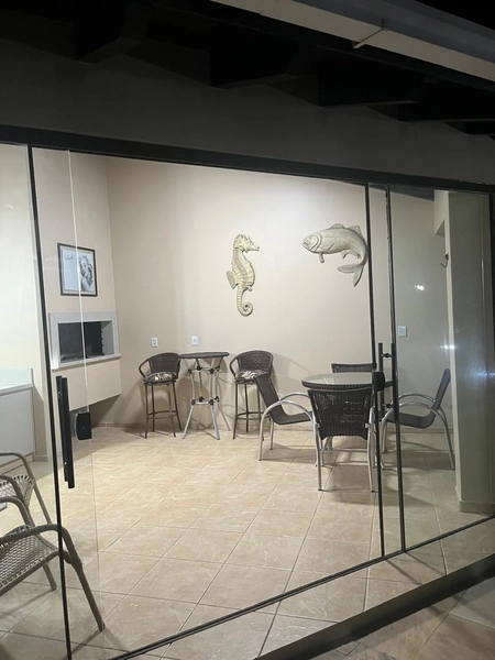 Casa de padrão inestimável com 3 Suítes, piscina e Jacuzzi: 65ª foto da galeria de imagens do imóvel