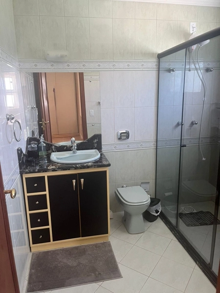 Casa de padrão inestimável com 3 Suítes, piscina e Jacuzzi: 69ª foto da galeria de imagens do imóvel