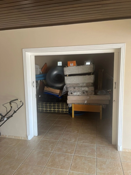 Casa de padrão inestimável com 3 Suítes, piscina e Jacuzzi: 16ª foto da galeria de imagens do imóvel