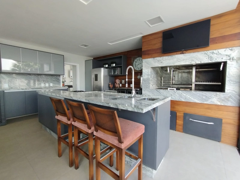 Casa espetacular com 5 Suítes e piscina no condomínio Playa Vista: 13ª foto da galeria de imagens do imóvel