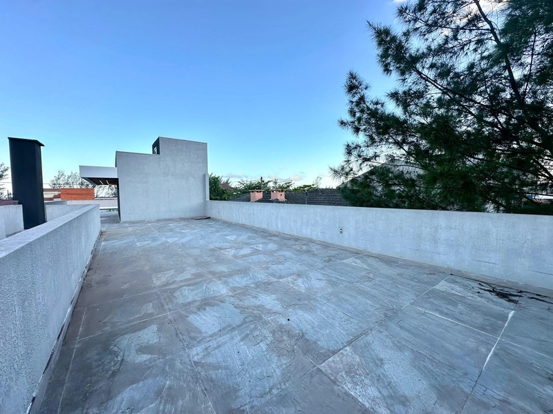 Casa de 3 dormitórios a 1 quadra do mar no bairro Zona Norte: 15ª foto da galeria de imagens do imóvel