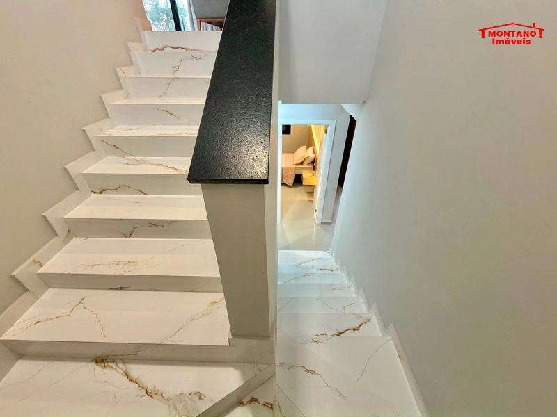 Casa com padrão único de 3 dormitórios e piscina a 100m do mar!!: 28ª foto da galeria de imagens do imóvel